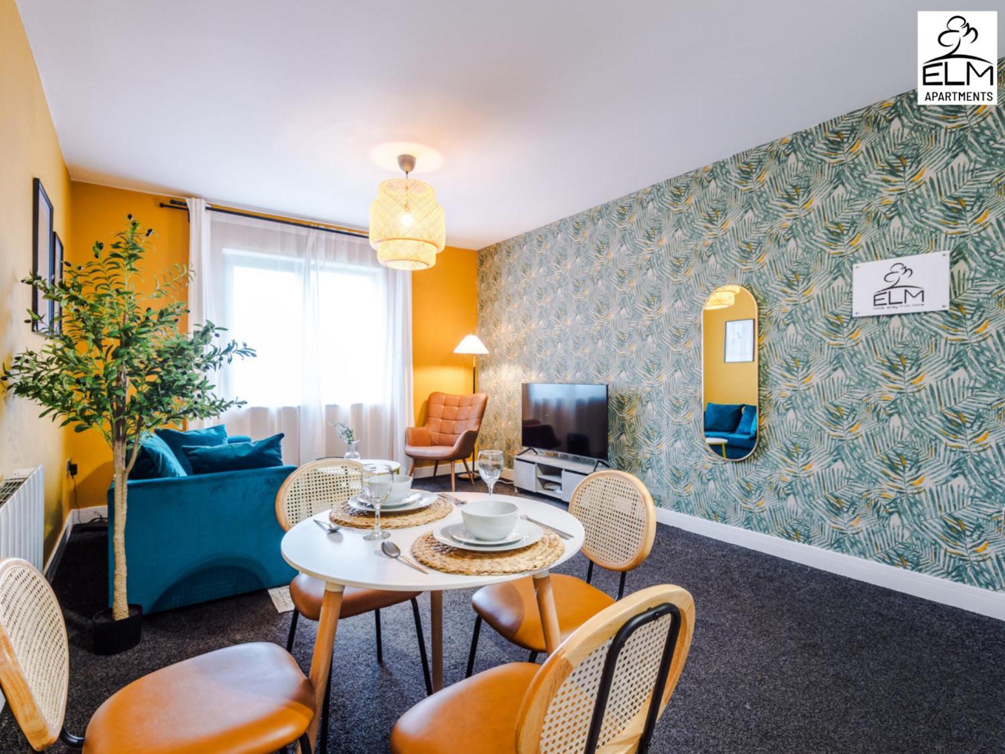 Elm Aparthotel , Collection Of Apartments Available Near Media City , Free Parking Manchester Exterior foto